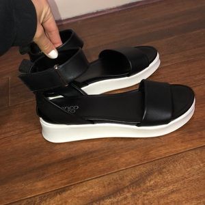 NWOT Brand new Franco sarto platform sandals